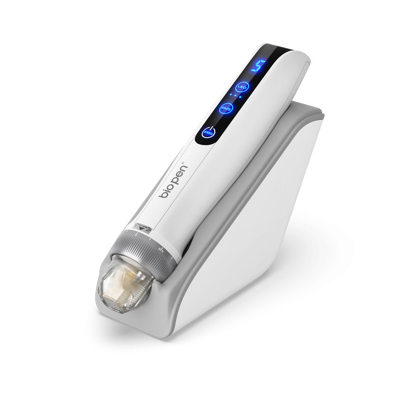 Migliora la tua routine di cura della pelle con Bio Pen Q2 EMS Microneedling e LED Light Therapy